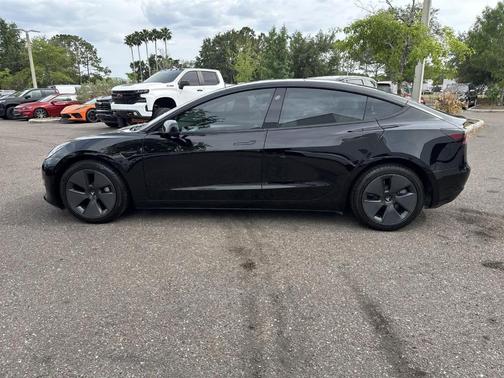 2022 Tesla Model 3 Base