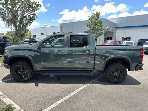 2025 Chevrolet Silverado 1500 ZR2
