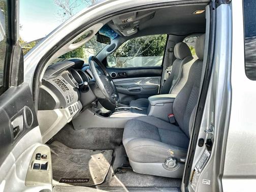 2006 Toyota Tacoma PreRunner Access Cab