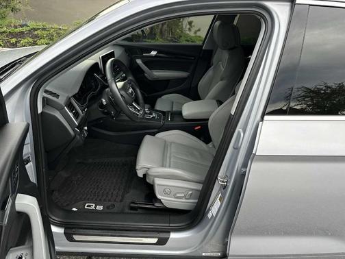 2018 Audi Q5 2.0T Prestige