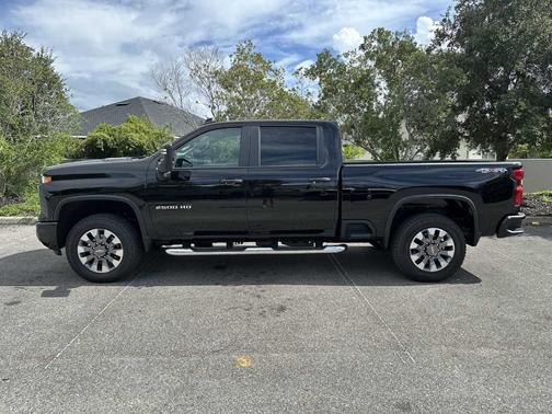 2025 Chevrolet Silverado 2500 Custom