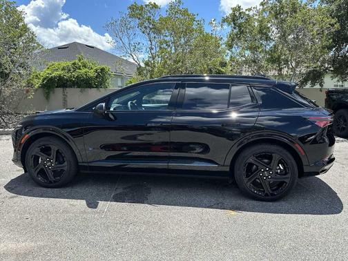 2025 Chevrolet Equinox EV RS