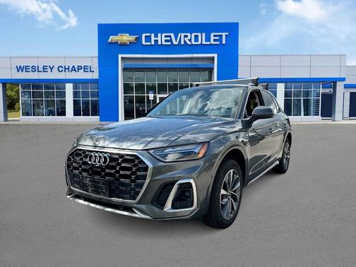 2024 Audi Q5 45 S line quattro Premium