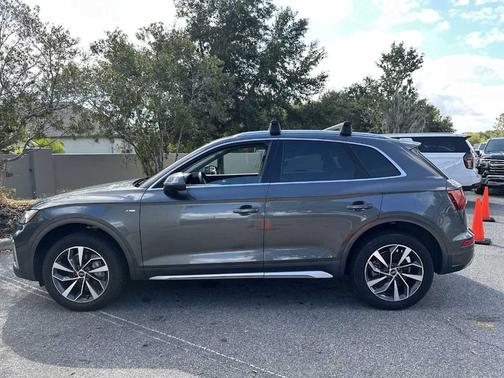 2024 Audi Q5 45 S line quattro Premium