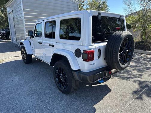 2024 Jeep Wrangler 4xe Sahara