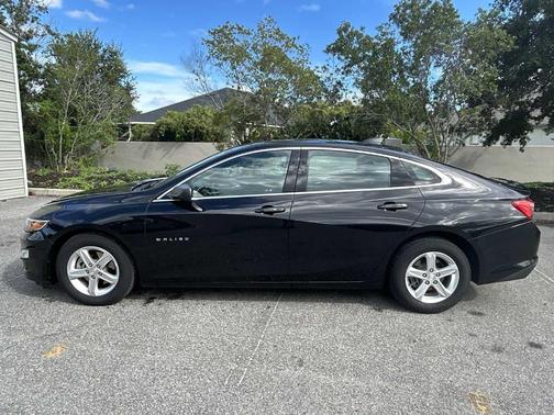 2022 Chevrolet Malibu 1LS