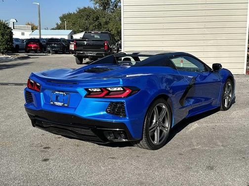 2026 Chevrolet Corvette Stingray w/1LT