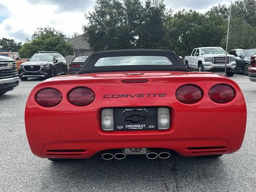 2002 Chevrolet Corvette Base