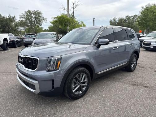 2024 Kia Telluride LX