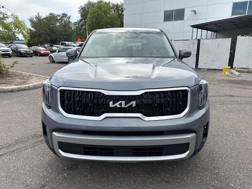 2024 Kia Telluride LX