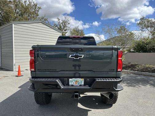2025 Chevrolet Silverado 2500 LTZ