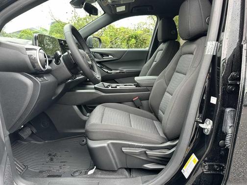 Mosaic Black Metallic 2027 Chevrolet Equinox LT