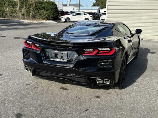 2026 Chevrolet Corvette Stingray w/1LT