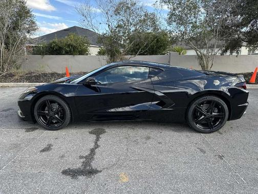 2026 Chevrolet Corvette Stingray w/1LT