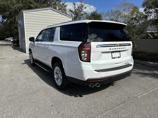 2024 Chevrolet Suburban Premier