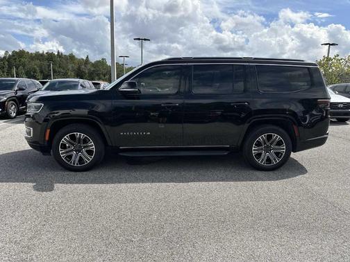 2023 Jeep Wagoneer Series II