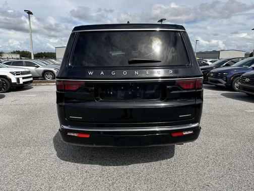 2023 Jeep Wagoneer Series II