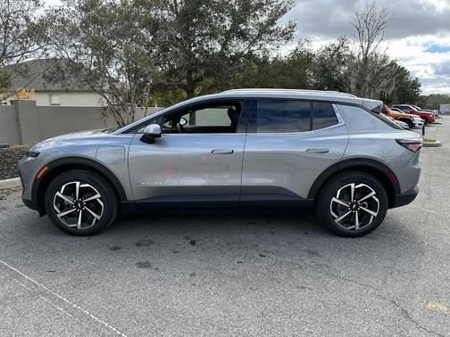 Sterling Gray Metallic 2026 Chevrolet Equinox EV LT 2