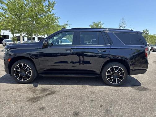 2022 Chevrolet Tahoe RST