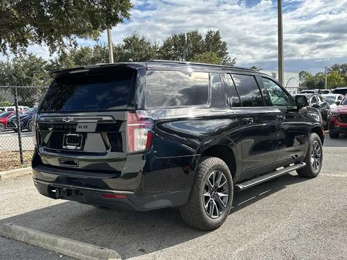 2022 Chevrolet Suburban Z71