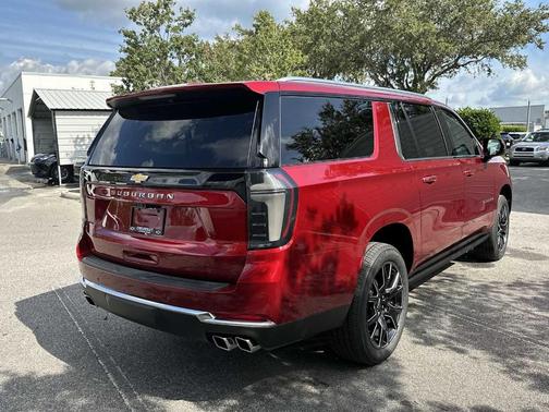 2025 Chevrolet Suburban High Country