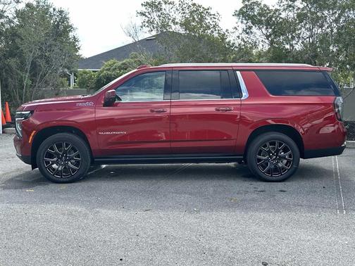 2025 Chevrolet Suburban High Country