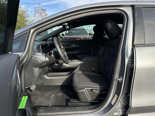 2026 Chevrolet Equinox EV LT 1