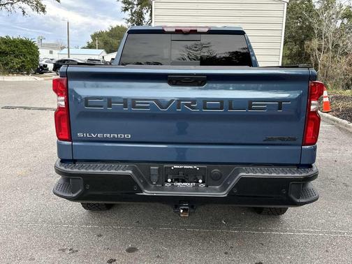 2024 Chevrolet Silverado 1500 ZR2