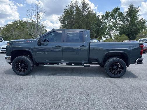 2025 Chevrolet Silverado 2500 LT