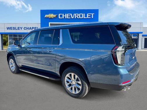 2025 Chevrolet Suburban Premier