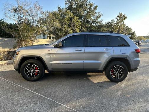 2017 Jeep Grand Cherokee Trailhawk