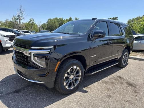 2025 Chevrolet Tahoe LS