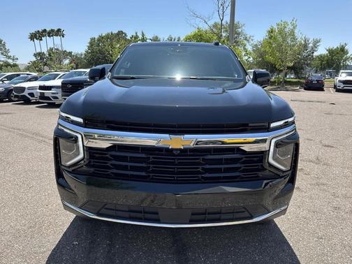 2025 Chevrolet Tahoe LS