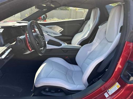 2021 Chevrolet Corvette Stingray w/2LT