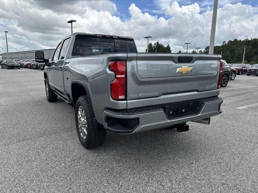 2026 Chevrolet Silverado 2500 High Country