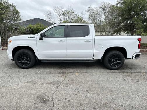 Summit White 2026 Chevrolet Silverado 1500 RST