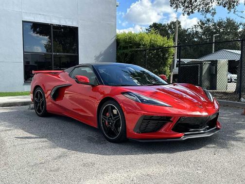 2025 Chevrolet Corvette Stingray w/2LT