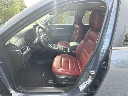 2024 Mazda CX-5 Carbon Edition