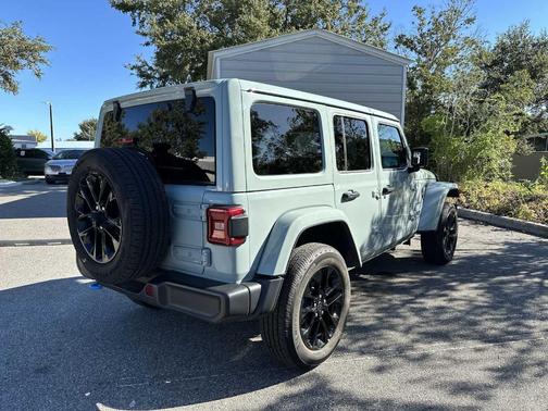 2024 Jeep Wrangler 4xe Sahara