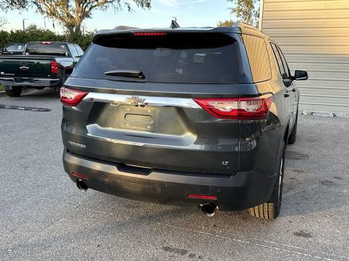 2018 Chevrolet Traverse LT Cloth