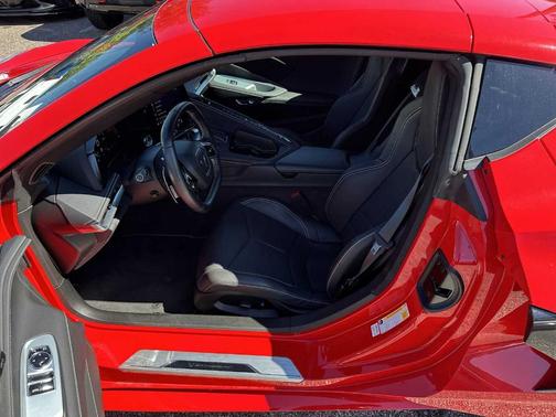 2023 Chevrolet Corvette Stingray w/1LT