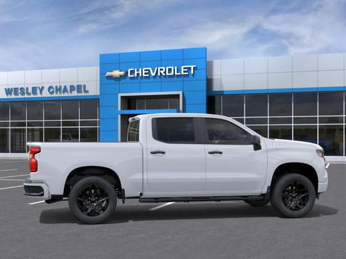2025 Chevrolet Silverado 1500 Custom