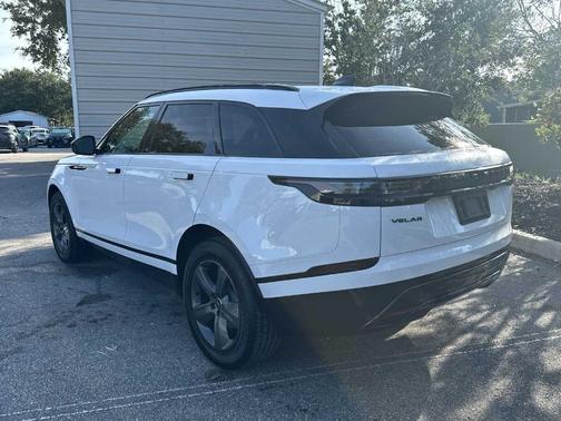 2025 Land Rover Range Rover Velar P250 Dynamic SE
