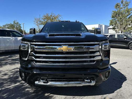 2025 Chevrolet Silverado 3500 High Country