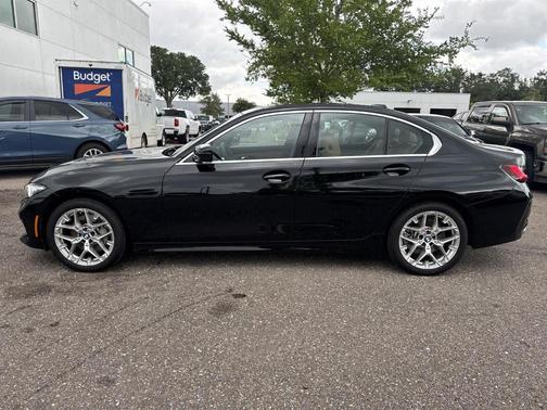 2025 BMW 330 i