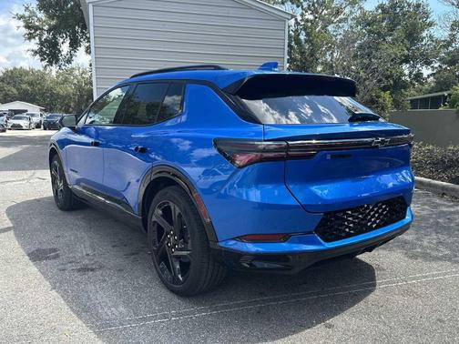 2025 Chevrolet Equinox EV RS