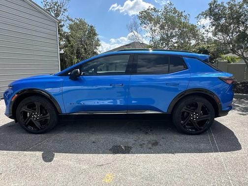 2025 Chevrolet Equinox EV RS