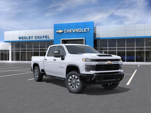 Summit White 2026 Chevrolet Silverado 2500 Custom