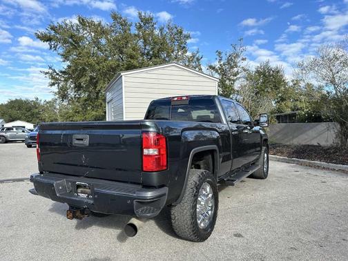 2017 GMC Sierra 2500 Denali