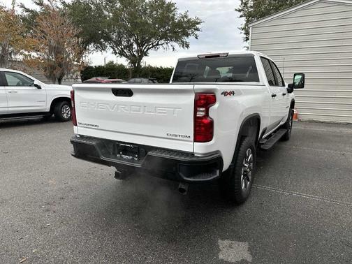 2026 Chevrolet Silverado 2500 Custom